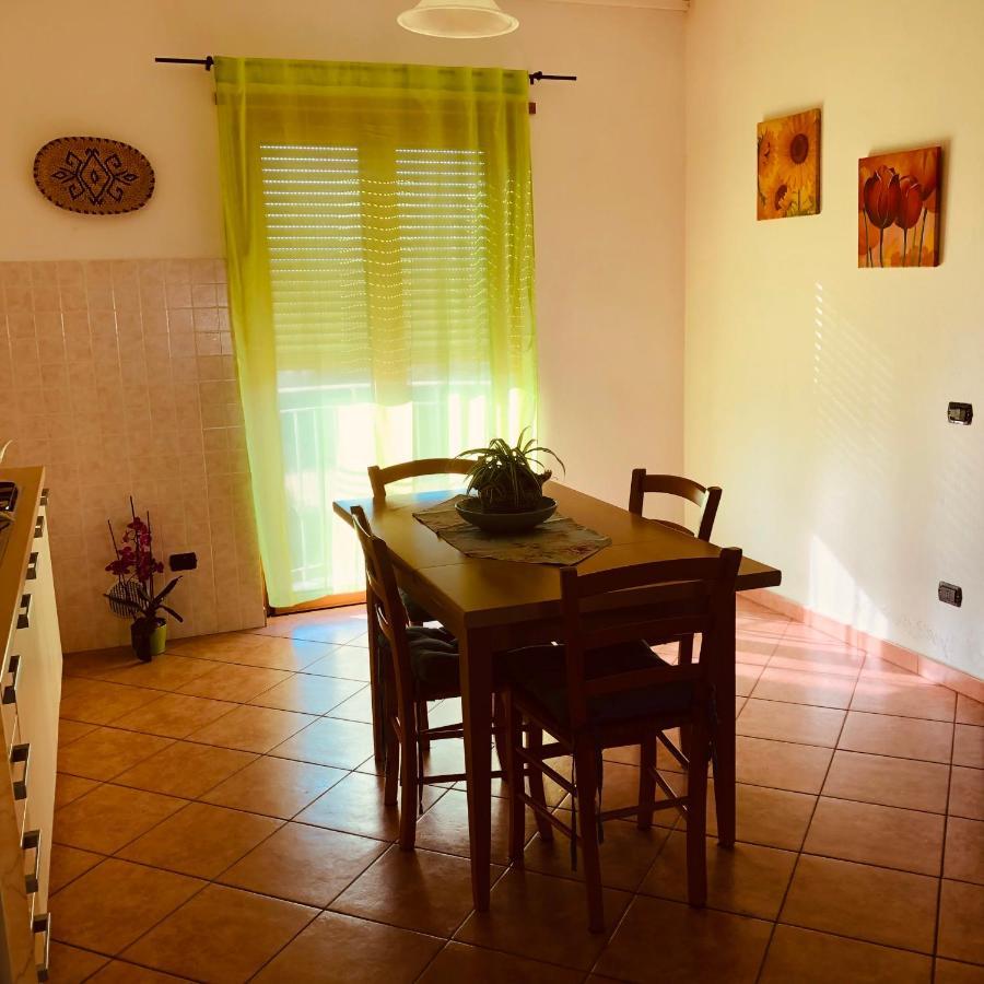 Appartamento In Centro Tortolì Extérieur photo